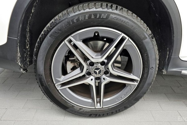 2022 Mercedes-Benz GLC с пробегом 44 465 км