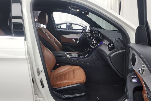 2022 Mercedes-Benz GLC с пробегом 83 332 км