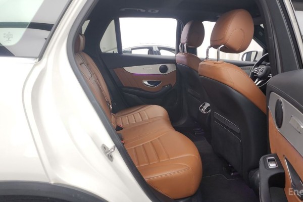 2022 Mercedes-Benz GLC с пробегом 83 332 км