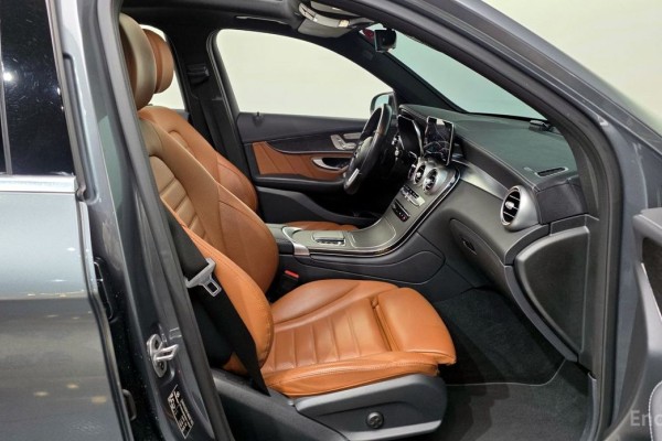 2022 Mercedes-Benz GLC с пробегом 114 520 км