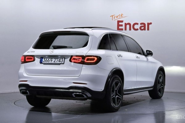 2022 Mercedes-Benz GLC с пробегом 53 915 км