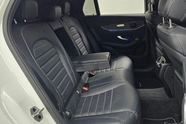 2022 Mercedes-Benz GLC с пробегом 41 228 км