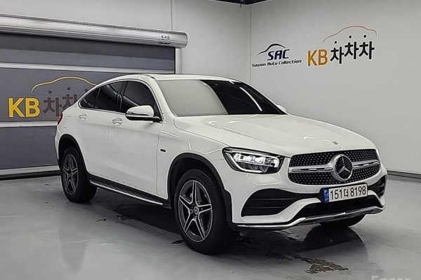 2021 Mercedes-Benz GLC с пробегом 84 117 км