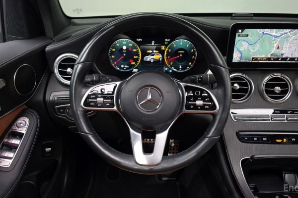 2022 Mercedes-Benz GLC с пробегом 53 915 км