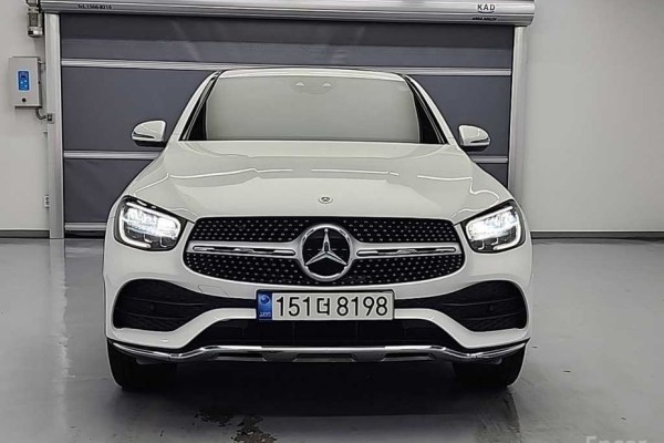 2021 Mercedes-Benz GLC с пробегом 84 117 км
