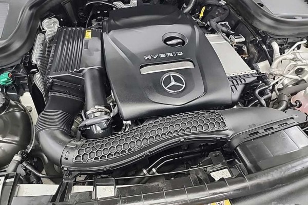 2021 Mercedes-Benz GLC с пробегом 84 117 км