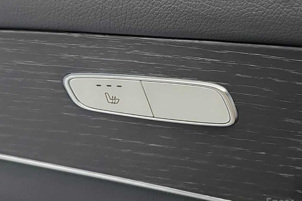 2021 Mercedes-Benz GLC с пробегом 84 117 км