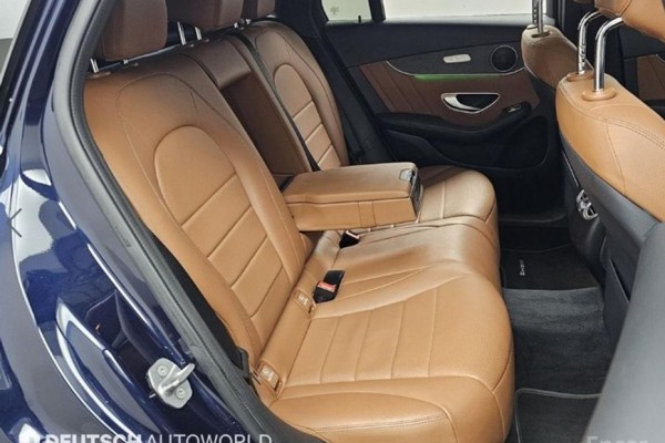 2021 Mercedes-Benz GLC с пробегом 56 042 км