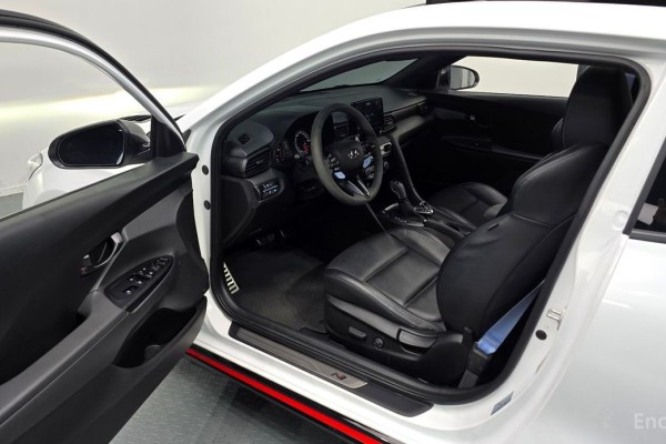 2021 Hyundai Veloster с пробегом 38 483 км