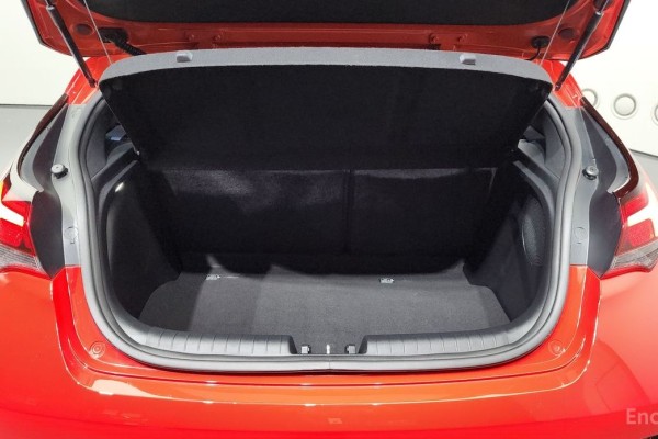 2021 Hyundai Veloster с пробегом 51 453 км