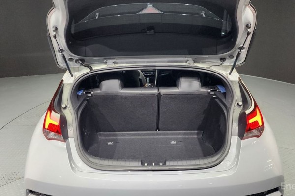 2021 Hyundai Veloster с пробегом 97 336 км