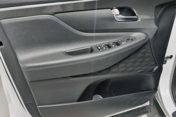 2022 Hyundai Santa Fe с пробегом 54 316 км