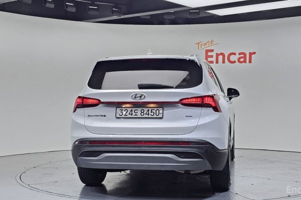 2021 Hyundai Santa Fe с пробегом 57 642 км