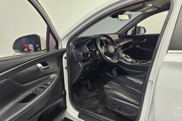 2021 Hyundai Santa Fe с пробегом 57 642 км