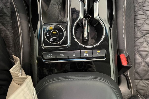 2022 Kia Mohave с пробегом 48 698 км