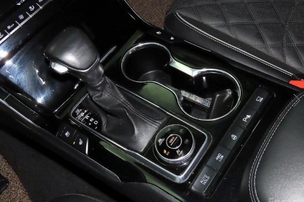 2022 Kia Mohave с пробегом 72 252 км