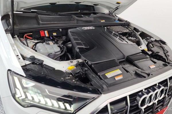 2021 Audi Q7 с пробегом 63 687 км