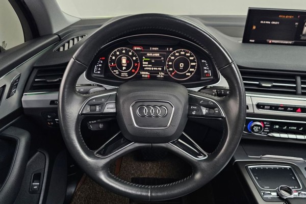 2019 Audi Q7 с пробегом 148 848 км