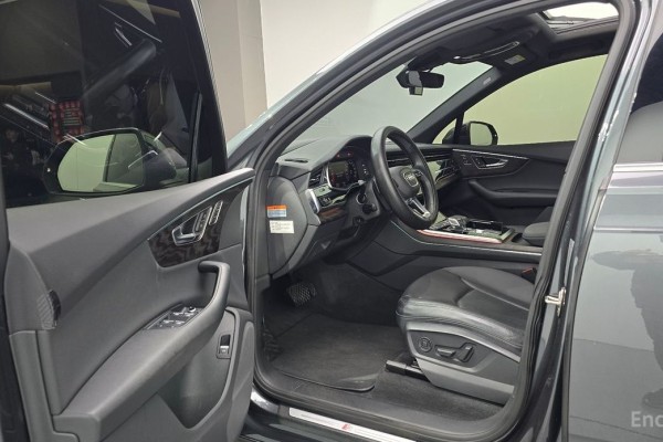 2021 Audi Q7 с пробегом 50 643 км