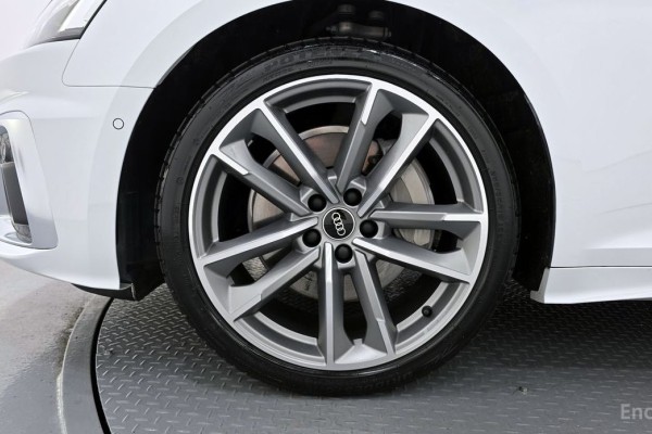 2023 Audi A5 с пробегом 21 513 км