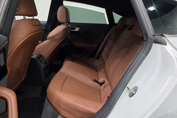 2020 Audi A5 с пробегом 78 090 км