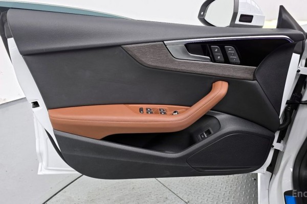 2023 Audi A5 с пробегом 21 513 км