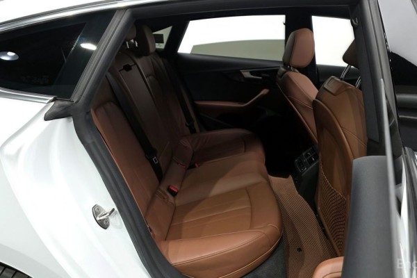 2020 Audi A5 с пробегом 22 911 км