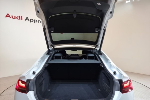 2020 Audi A5 с пробегом 45 378 км