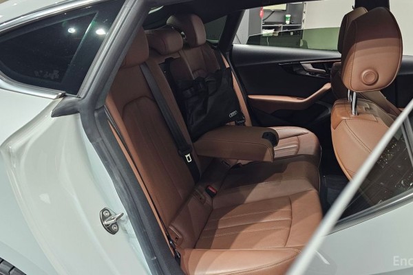 2021 Audi A5 с пробегом 51 201 км