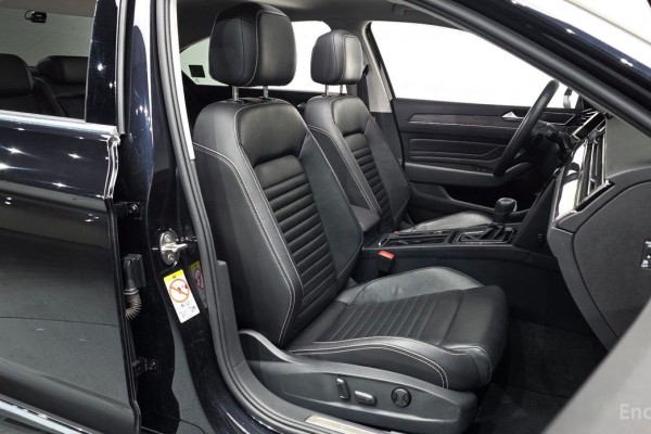 2022 Volkswagen Passat с пробегом 39 988 км