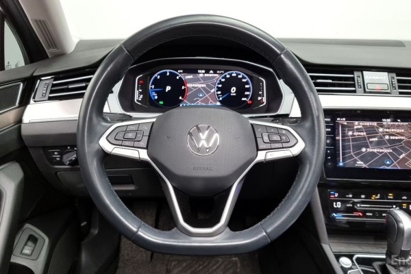 2021 Volkswagen Passat с пробегом 55 213 км