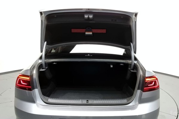 2021 Volkswagen Passat с пробегом 55 213 км