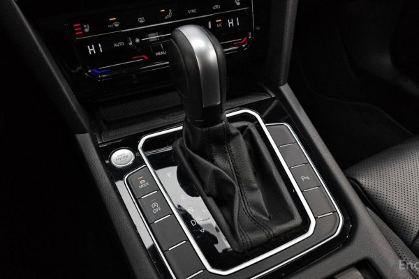 2022 Volkswagen Passat с пробегом 100 546 км