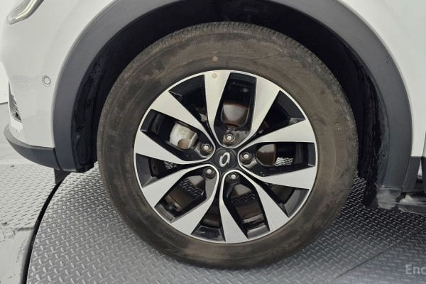 2022 Renault Samsung XM3 с пробегом 32 977 км