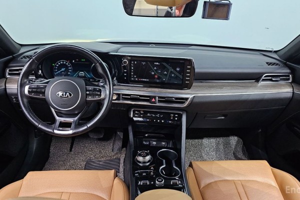 2021 Kia K5 с пробегом 48 889 км