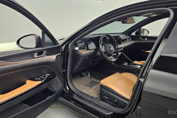 2021 Kia K5 с пробегом 48 889 км