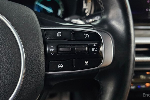 2021 Kia K5 с пробегом 48 889 км