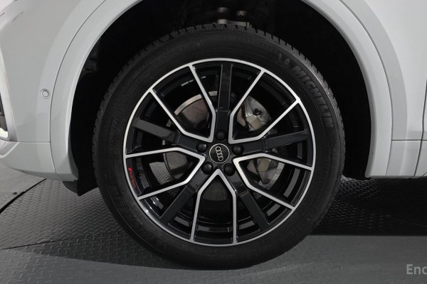 2023 Audi Q5 с пробегом 29 191 км