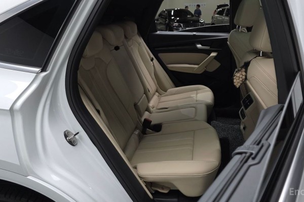 2023 Audi Q5 с пробегом 29 191 км