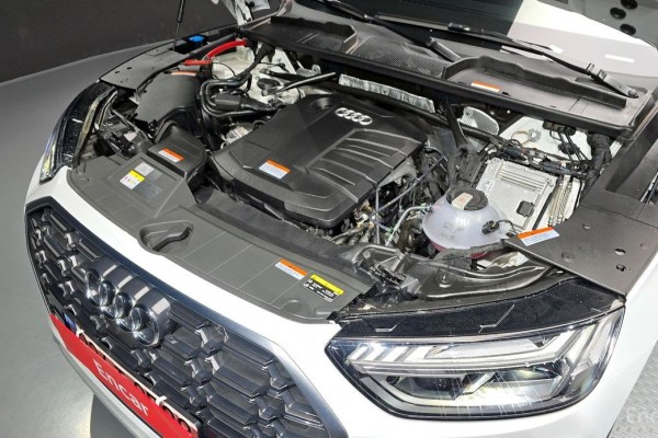 2023 Audi Q5 с пробегом 23 251 км