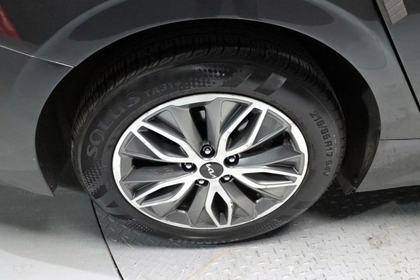 2022 Kia K5 с пробегом 112 440 км