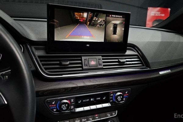 2023 Audi Q5 с пробегом 23 251 км