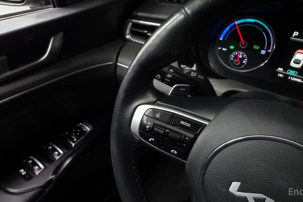 2022 Kia K5 с пробегом 112 440 км