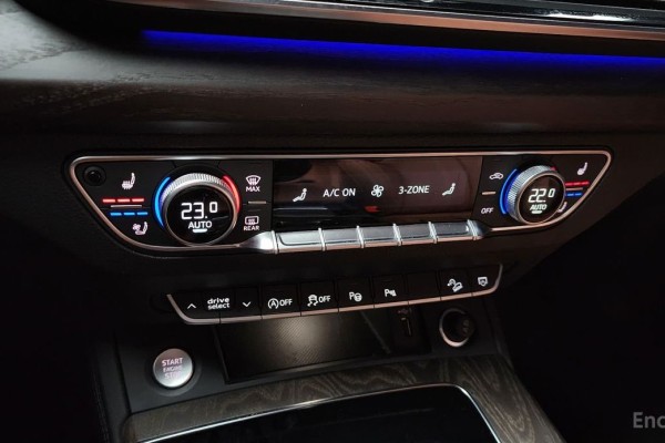 2023 Audi Q5 с пробегом 24 727 км