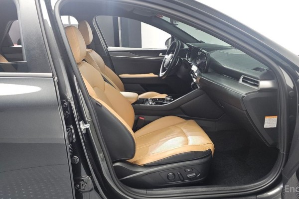 2021 Kia K5 с пробегом 92 921 км