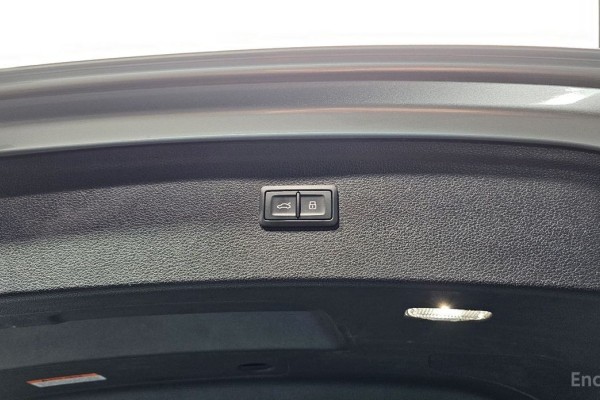 2023 Audi Q5 с пробегом 34 148 км