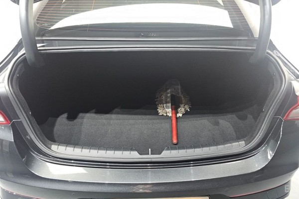 2021 Kia K5 с пробегом 92 921 км