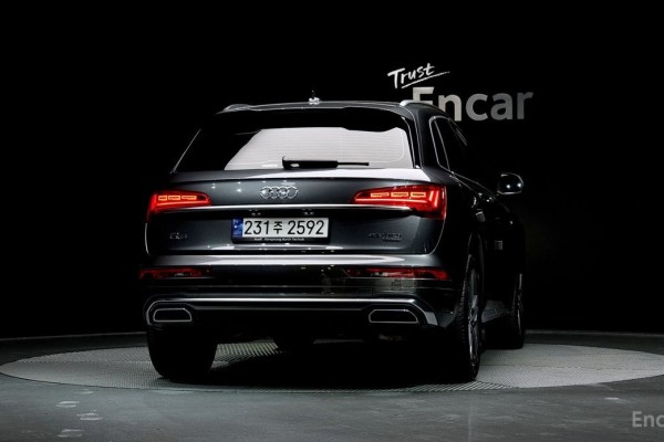 2023 Audi Q5 с пробегом 53 818 км