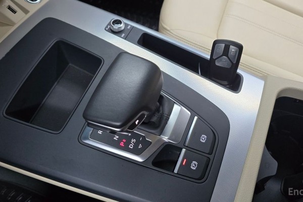 2023 Audi Q5 с пробегом 26 428 км