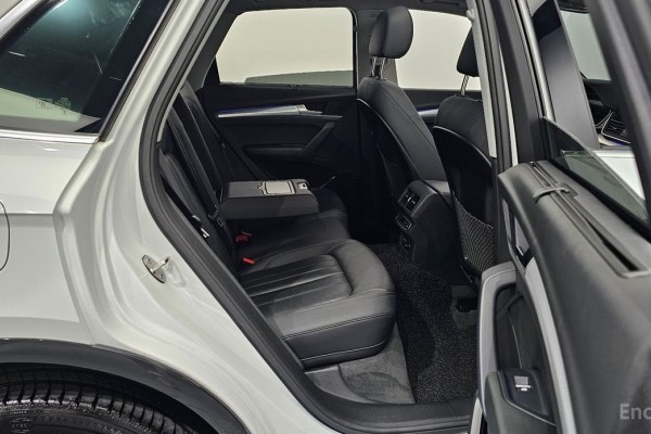 2023 Audi Q5 с пробегом 13 489 км